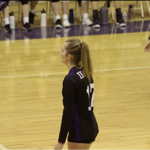 Meet your Posher, Lindsey - Picture 1 of 1